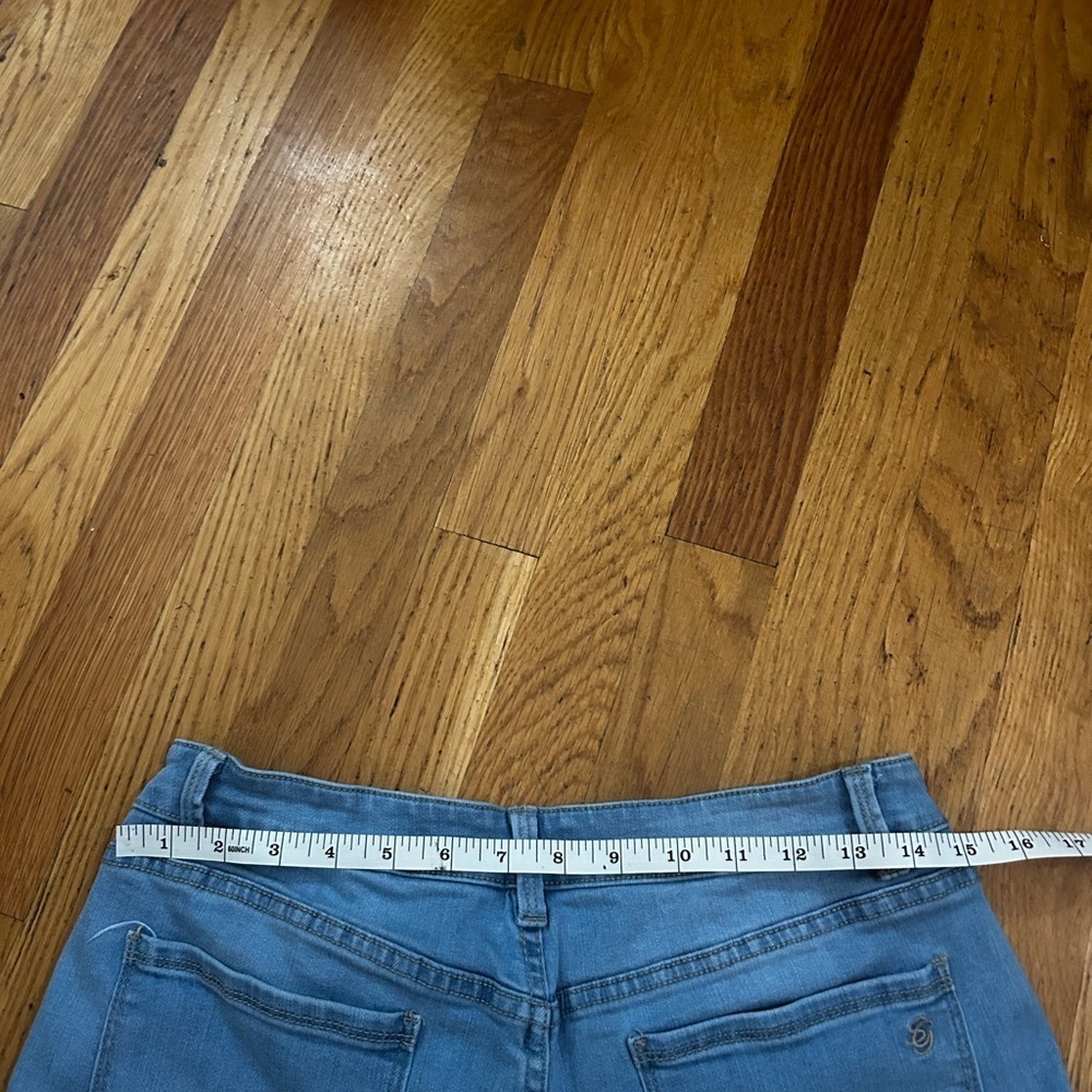 Susan Graver Blue Wide Leg Jeans Petite - Picture 13 of 13